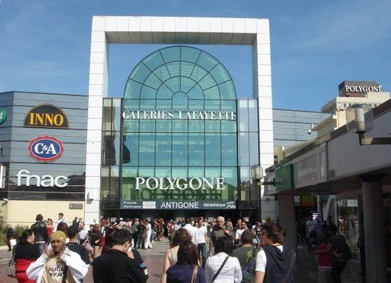 ル ポリゴーン ショッピングセンター